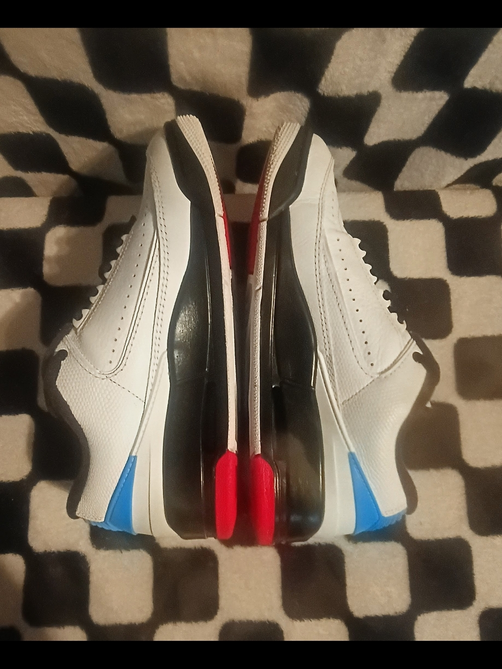 Jordan 2/3 Low 'UNC to Chicago' - FD0383-104 - Men’s Size 8 - Worn Once!